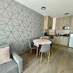 B147 I Freeparking Apartman